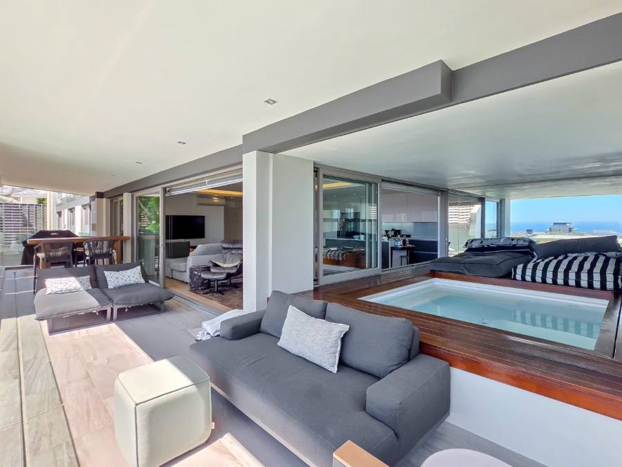 3 Bedroom Property for Sale in Bantry Bay Western Cape